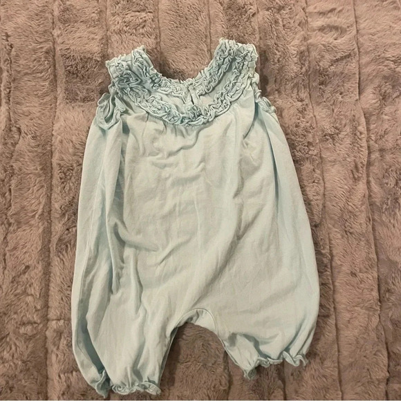 Feather Baby Light Blue Romper - Picture 6 of 6